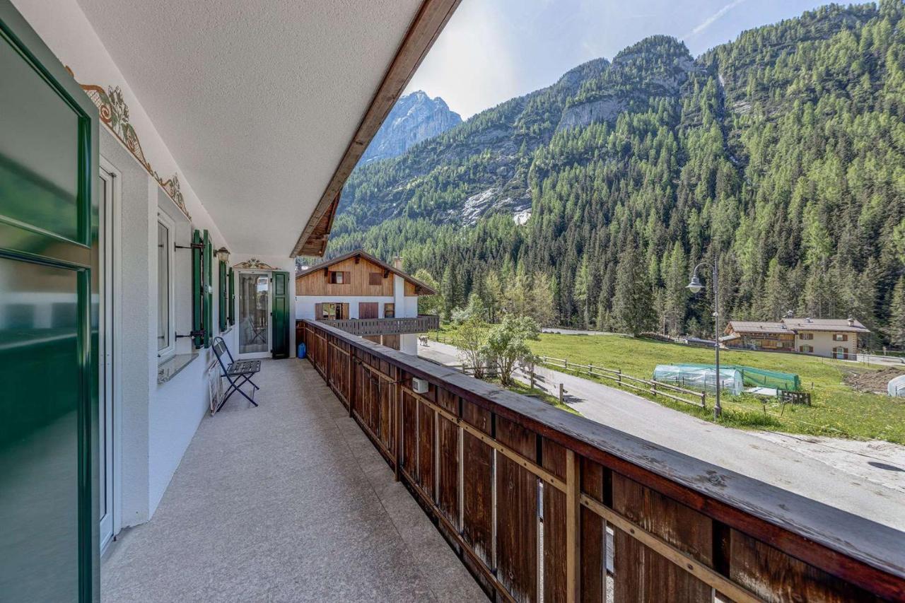 Apartament Cesa Elena Canazei Zewnętrze zdjęcie